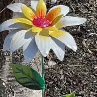 Palos De Jardín Con Flores De Metal En 8 Colores Rustproof Para Decoración De Exterior Y Patio Arte De Jardín Y Ferretería - details 4