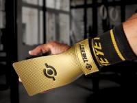 THEYET Calleras Premium AURUM ARMOR para Cross Training sin Agujeros Unisex  Previenen Ampollas y Desgarros  Capa Carbon de Primera Gama  Grips Protección para Manos en Agarres Crossfit Dominadas Pesas Barra Fitness Calistenia Gym Halterofilia (Par) - details 3