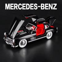 Modelo De Coche a Escala 1:24 Mercedes Benz 300SL Aleación Coche Clásico Vintage Diecast Metal Con Sonido Y Luz Regalo Para Niños Juguete De Colección - details 8