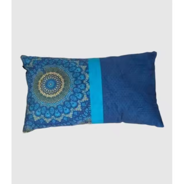 Cojín velvet azul 30x50cm.     -EkilikuaHome - 1