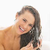 Mascarilla Capilar Reconstructora con Aceite de Macadamia Power Liss (300 ml) - Aluminalia - details 1