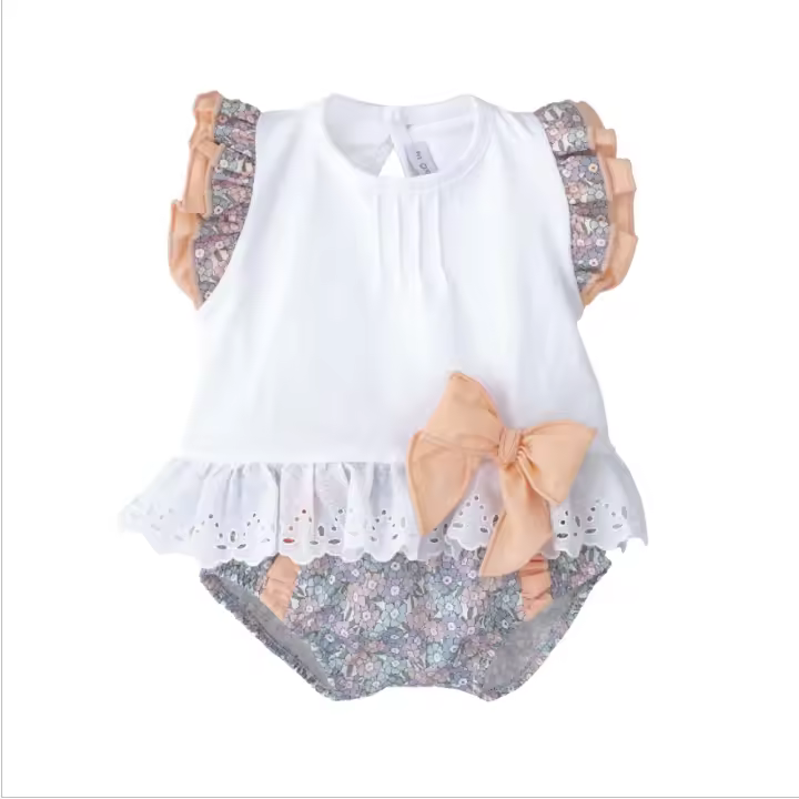Conjunto bebe niña florecillas con tira bordada y lazo calamaro - 1