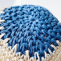 Sombrero De Pescador De Hilo Colorido Hecho a Mano Para Mujer Sombrero De Sol De Primavera Verano Al Aire Libre Con Visera Sombrero De Playa Plegable De Paja Arco Iris - details 9