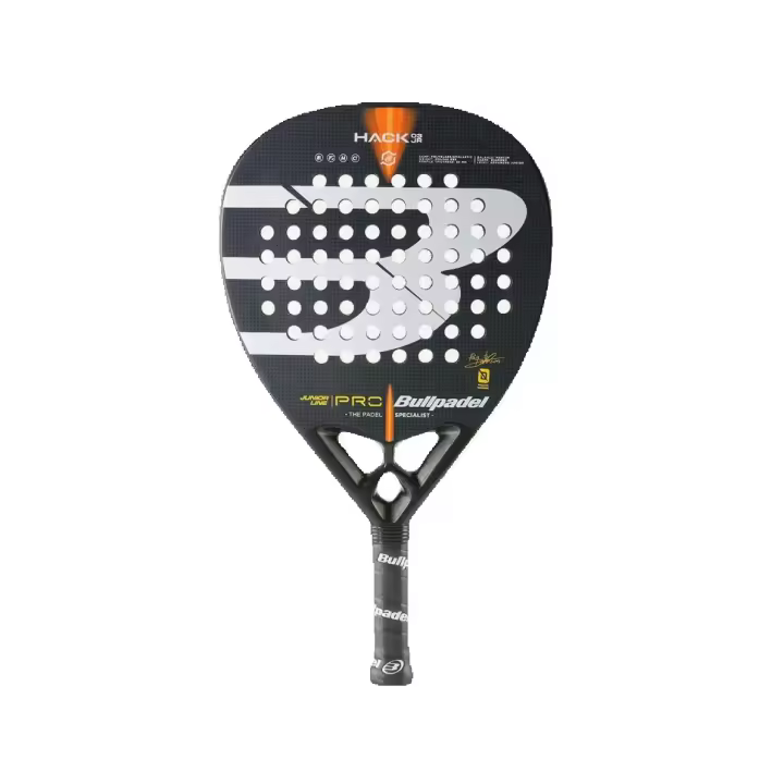 Pala Bullpadel Hack JR 2022. Forma Diamante. Paquito Navarro - 1