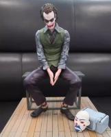 Figura De Acción DC Joker Heath Ledger Decoración Para Techo De Coche Estatua Colgante Modelo Coleccionable Regalo Para Adolescentes Y Adultos - details 5