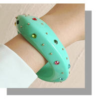 Pulsera De Cuff Retro Clásica Para Mujer Joyería De Moda Con Cristales Y Geometría Irregular Pulsera De Charms Para Damas Tendencia Nueva - details 4