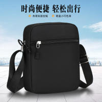 Bolso bandolera para hombre, Bolso de hombre informal sencillo, Bolso Cruzado de Tela Oxford, mini Bolso pequeño
Bolso de la máquina para hombre - details 3