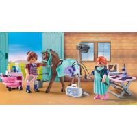 PLAYMOBIL veterinario de caballos (71241) diagnósticos y tratamientos en los caballos. - details 1