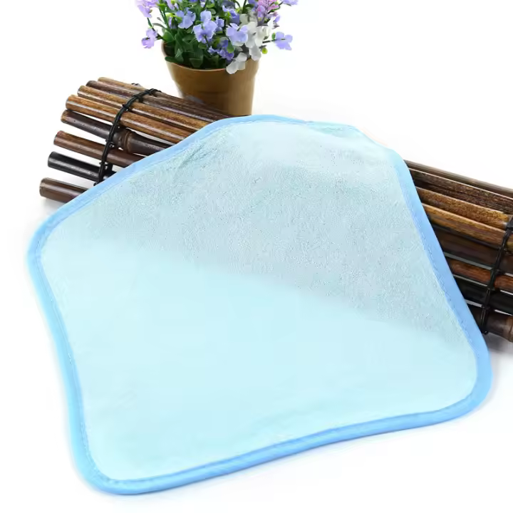 Toalla de fibra de bambú, toalla cuadrada pequeña, toalla de mano para jardín de infantes, toalla colgante para niños, no suelta cabello - 1