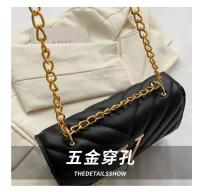Bolso De Mano Pequeño En V De Lujo 22*15*7cm Para Mujer Bolso De Hombro Cadena Moda Popular Bolsos De Tote Diseñador Versátil - details 4
