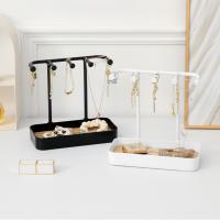 LUTODY - Organizador de joyas, Soporte expositor con 5 ganchos para bisutería, collares, anillos, pendientes, pulseras, colgantes y brazaletes - Joyero elegante y práctico - details 1