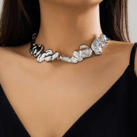 Collar Gargantilla IngeSight.Z Para Mujer Punk Vintage De Metal Irregular Joyería De Fiesta Colgante Geométrico Color Oro - details 3