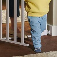 Kinderkraft -  Barrera de seguridad LOCK&GO extensible (75-103 cm) - details 2