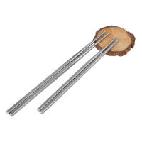 Ultralight Pure Titanium Chopsticks Para Camping Y Aventuras Al Aire Libre Tableware Hollow Chopsticks Resistentes Al Agua - details 0