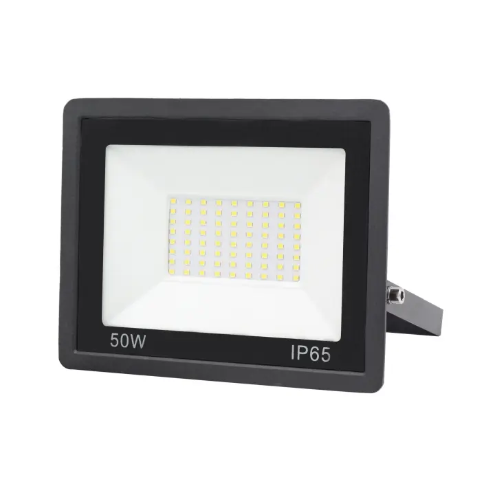 ALPINALUZ Foco Proyector LED Exterior IP65  Impermeable 50W 4750Lm 3000K Luz Cálida para Casa, Garaje, Patio, Terraza, Campo - 1