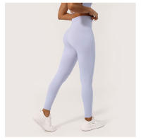 Leggings Deportivos De Ajuste En La Cintura Con Arrugas Para Mujer Levantamiento De Glúteos Sin Línea T Pantalones Cortos De Yoga Fitness Gimnasio Color Sólido - details 3