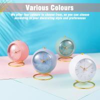 Reloj despertador de escritorio a pilas con luz, reloj analógico retro silencioso sin tictac, reloj de mesa ruidoso para mesita de noche, dormitorio, cocina, oficina, viajes, niños, decoración - details 0