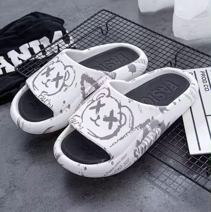 Sandalias De Verano Para Hombres Antideslizantes De PVC De Alta Calidad Zapatillas De Playa Unisex Cómodas Y Elegantes - 1