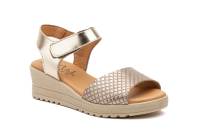 AE-649 Negro - Rojo - Beige - Cuero - Blanco - Platino Hecho en España Sandalias Mujer Piel Negro- Rojo - Beige - Cuero - Blanco - Platino Velcro Cuña Numeración: 35-41 Marca: Alto Estilo planta de gel y cierre velcro super comoda ideales para el verano - details 20