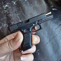 Pistola De Juguete Metálica Miniatura 1:3 G17 Con Llavero Desmontable Semi-acero Inoxidable Para Niños Ornamento Colgante DIY - details 2