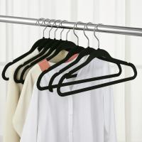 Ruhhy, Set de 20 Perchas de Terciopelo Negro con Gancho Giratorio 360° | Antideslizantes, Delgadas y Resistentes | Ideal para Ropa de Mujer y Hombre | Con Muescas para Tirantes | Diseño Ahorra Espacio - details 0