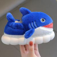 Zapatillas De Invierno Para Niños Y Niñas Con Diseño De Tiburón De Algodón Suave Y No Esmeriladas Zapatos De Casa Cálidos Y Seguros Para Bebés Y Niños - details 6