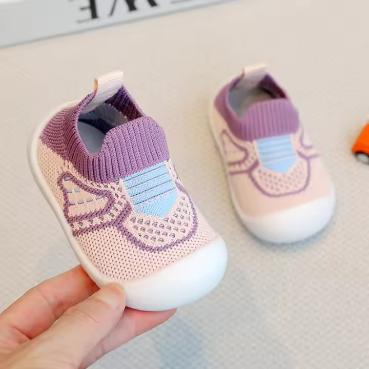 Zapatos De Caminar Para Bebés Suaves Y Antideslizantes Para Primavera Y Otoño Con Estirador Para Niños De 1 a 3 Años Calcetines Incluidos - 1