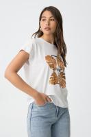 Camiseta kika blanca de Tiffosi, ideal para cualquier look casual - details 3