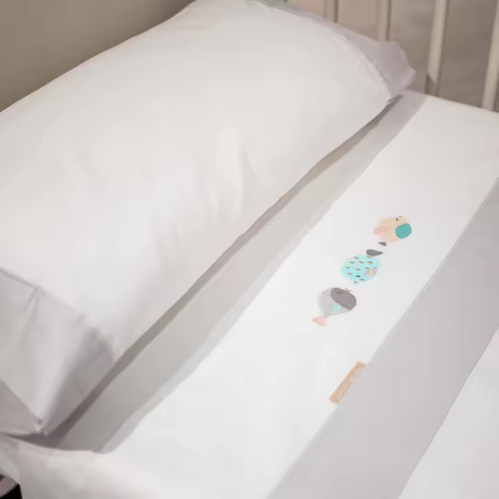 Juego de Sábanas Cuna 100% Algodón - Diseño Peces Bordados | Suave y Duradero | 3 Medidas Disponibles | Burrito Blanco - 1
