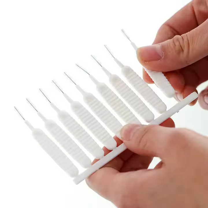 Cepillo De Limpieza Para Rojellador Multifuncional Blanco Accesorios De Baño Para El Hogar Material Plástico Ecológico - 1
