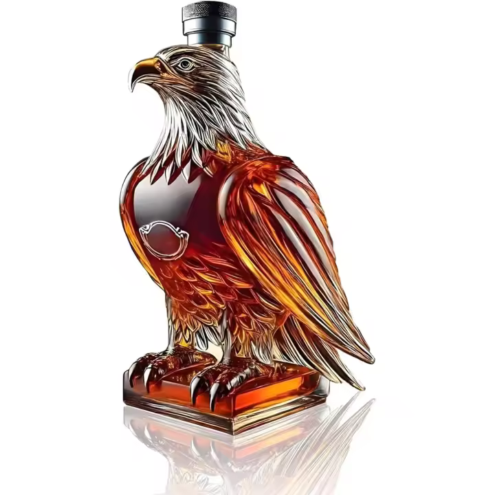 Botella de whisky con forma de águila, divertida jarra de whisky con forma de águila, botella de licor vacía con estatua única de águila, ideal para decoración de bar en casa, regalos para hombres, papás y esposos. - 1