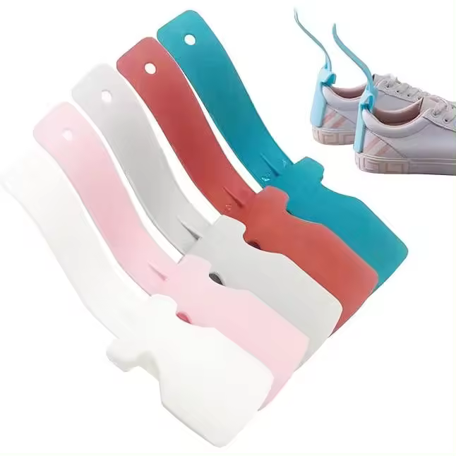 5 piezas de calzador de plástico fácil de poner y quitar, ayuda para levantar zapatos portátil, calzador con mango, deslizador de calcetines con mango - 1