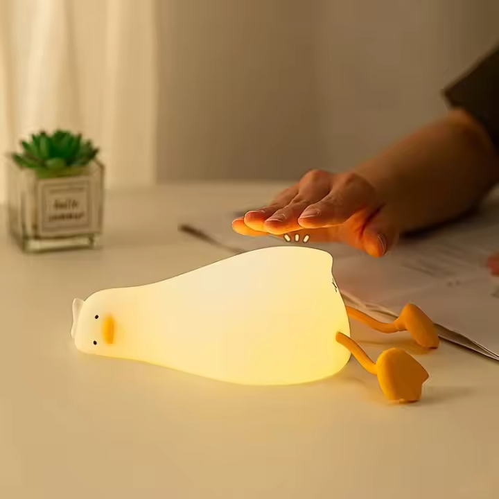 Lámpara De Noche Recargable LED En Forma De Pato Con Silicona Luz De Iluminación Infantil Para Decoración De Habitaciones Regalo De Cumpleaños - 1