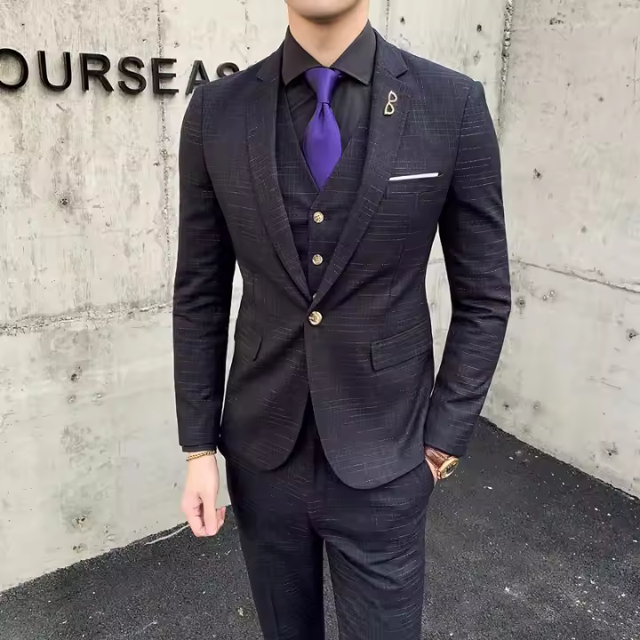 Traje De Tres Piezas Para Hombre Ajustado Con Chaleco Y Pantalones De Alta Calidad Tela De Arte Doble Hebilla Para Boda - 1