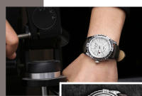 Reloj De Pulsera De Cuarzo NAVIFORCE Militar Deportivo Para Hombres Con Mostrador De Fecha Y Luz Táctil Resistente Al Agua De Cuero Reloj De Moda Casual - details 11