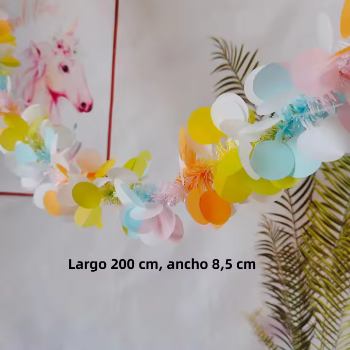 Guirnalda De Eucalipto Falso De 70.8'' Con Flores Blancas Lush Decoración Perfecta Para El Hogar Y Fiestas Uso Exterior Y En Pared - 1