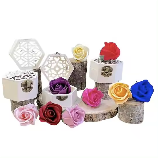 Lote de 12/18 baúl de madera troquelado hexagonal con rosas de jabón perfumadas - regalos para boda comuniones aniversarios bautizos, caja joyero de madera para regalos para invitadas de boda aniversarios cumpleaños bautizos comuniones - 1
