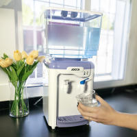 Elegante dispensador eléctrico Jocca de agua fría y del tiempo con depósito de 7 litros para la casa, el trabajo o la residencia disponible en color blanco y azul o blanco y turquesa - details 0