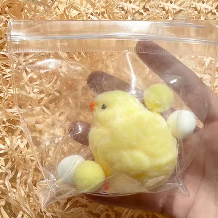 Juguete De Cumpleaños Para Niños Pollo Suave De Silicona Hecho a Mano Color Amarillo Squishy Pollo Kawaii Regalo Para Niños - 1
