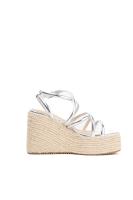 Lyla Wang Sandalias doradas mujer con tiras y plataforma de esparto - details 8