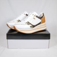 Zapatillas de cuña para vestir con decoración de cremallera color blanco negro y verde combinados con el dorado JF3547 - details 2