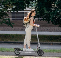 Patinete Eléctrico Plegable IENYRID 1, Motor 250W, Batería 36V 12.5Ah, Neumáticos 10 pulgadas, Velocidad Máxima 25 km/h, Autonomía 35 km, Freno Eléctrico Frontal + Freno Disco Trasero, Horquilla Suspensión Delantera, para Uso Urbano al Aire Libre - details 13