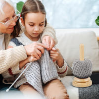 Soporte De Hilo De Madera Rotativo De Bambú Para Tejer Y Crochet Accesorio De Hilo Suave Dispensador De Bola De Hilo Para Tricotar Sin Interrupciones - details 4