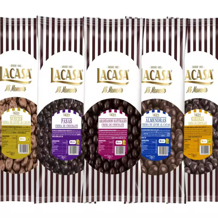 Lacasa pack 5kg deliciosas bolas de frutos secos con chocolate: Pasas de Corinto Negro,Almendra Leche, naranja Negro,Arándanos Negro,Nuez Leche - 1