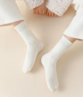 Calcetines Gruesos Y Cálidos Para Mujer De Otoño E Invierno Calcetines Casuales Solids Para Dormir En Piso - details 2