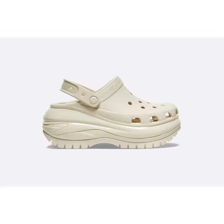 Zueco Crocs Classic Mega Crush Clog Bone - 1