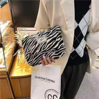 Bolsa de Cosméticos de Lona Neceser de Lona para Cosméticos con Estampados de Cebra Gran Capacidad, Adecuado para Viajes y Almacenamiento de Mujeres, Holidays and Everyday Life., Negro y Blanco - details 1