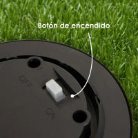 Lámpara Solar para Exteriores Jardín 8 LEDs - Luz Amarilla, Sensor Automático de Atardecer a Amanecer, Cubierta de Acero Inoxidable, 12.5x12.5x3.6 cm - Gerimport - details 0
