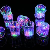 6/12/24Pcs Vidrio LED Para Bebida Copas De Luz Brillante Para Fiesta Glow in the Dark Copas De Dibujo Animado Para Eventos Grandes Y Noches De Fiesta - details 1