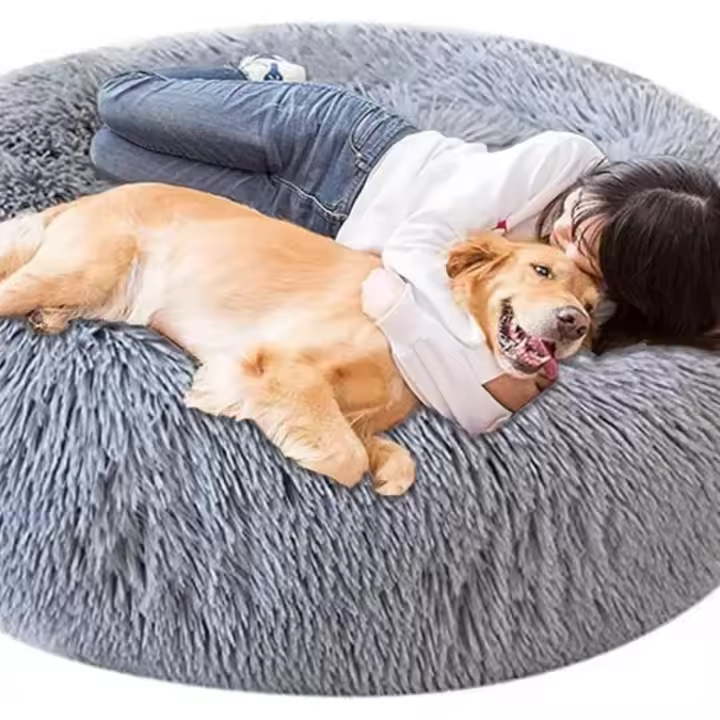 Cama Antiestrés para Mascotas Tipo Donut Ultra Cómoda Lavable y Antideslizante para Descanso Diario. Color Gris Oscuro - 1